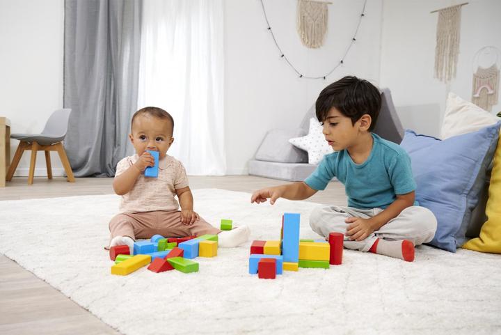 Produktbild Eichhorn Bunte Holzbausteine Baby