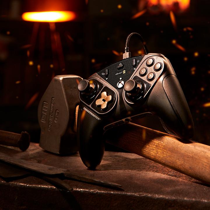 Actual product image Thrustmaster ESWAP X 2 Pro Controller (Xbox Series X, Xbox One X, Xbox One S)