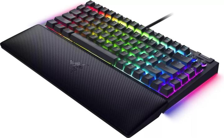 Actual product image Razer BlackWidow V4 (US, Cable)