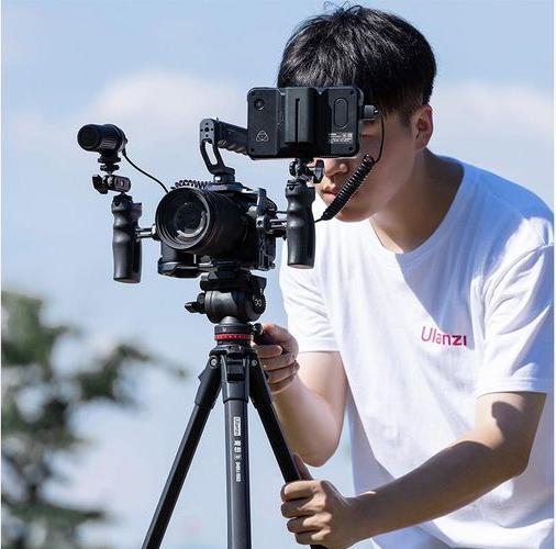 Actual product image Ulanzi Ombra travel tripod with video head (Metal)