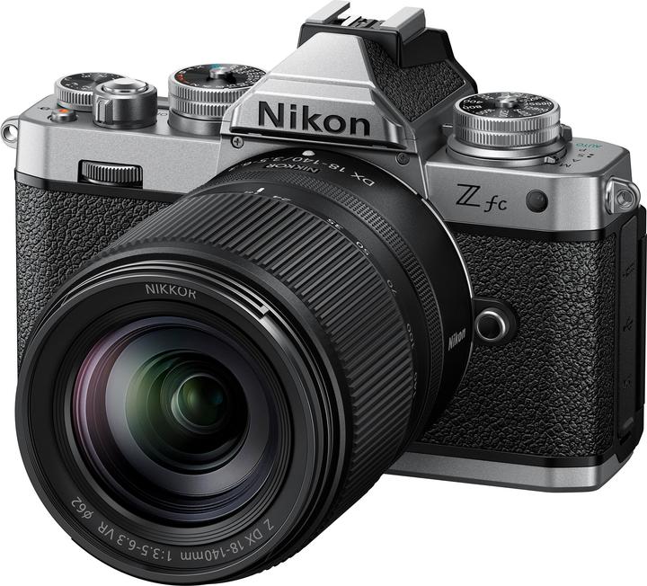 Image du produit Nikon Z fc Kit (18 - 140 mm, 20.90 Mpx, DX)
