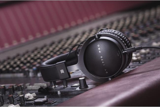 Immagine prodotto Beyerdynamic DT 1770 Pro (Nessuna soppressione del rumore, Cablato)
