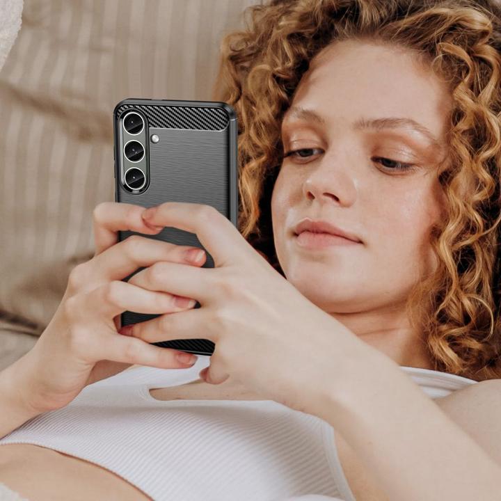 Produktbild Hurtel HülleCarbon Case flexible Silikon-Carbon-Hülle - Schwarz (Samsung Galaxy S24+)