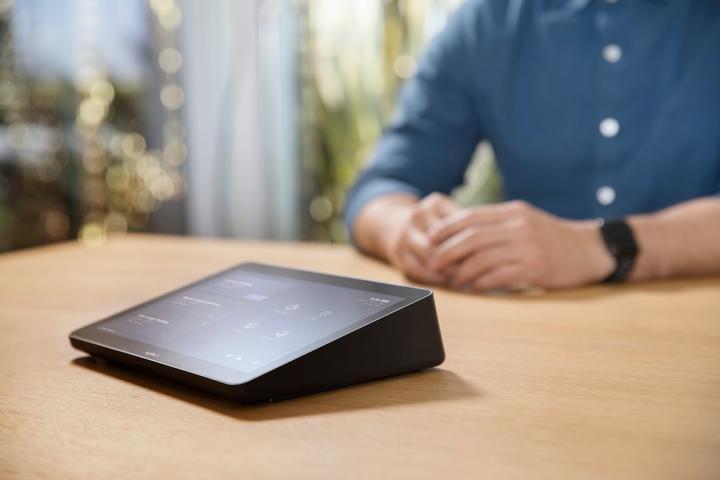 Actual product image Logitech Tap Base Bundle