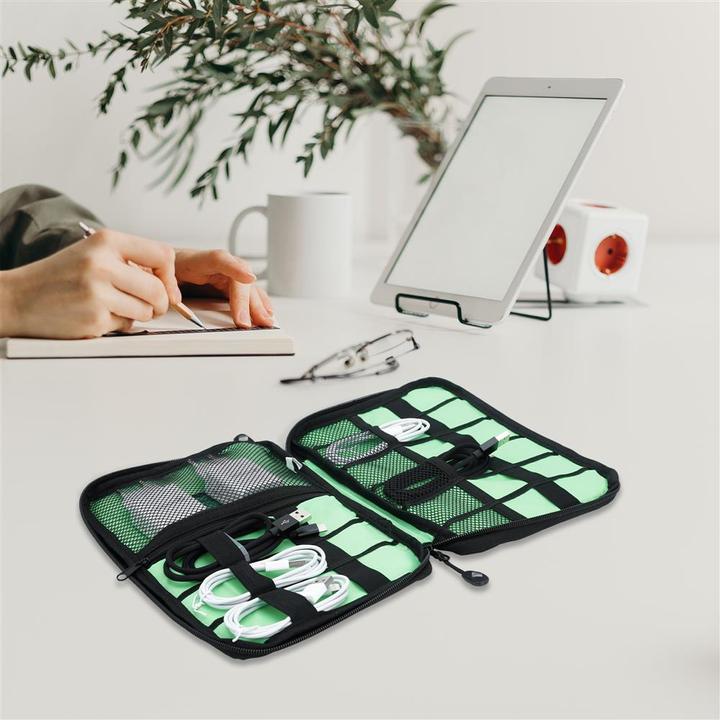 Actual product image Intirilife Electronics Organizer (Protective sheath)