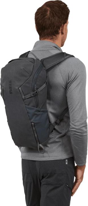 Actual product image Thule 5347 AllTrail X 15L Hiking Backpack Nutria (15 l)