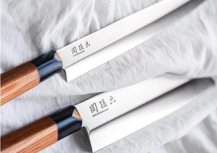 Actual product image Kai Seki Magoroku Red Wood Yanagiba (23 cm)