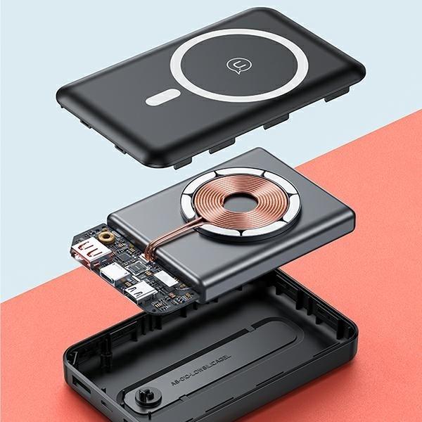 Actual product image Usams Magnetic Wireless Fast Charging Power Bank (10000 mAh, 22.50 W, 15 Wh)
