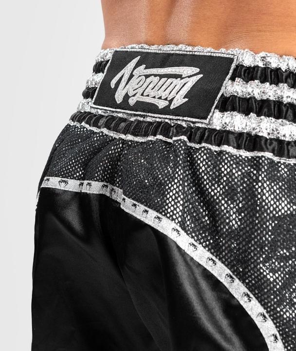 Produktbild Venum Absolute 2.0 Muay Thai Shorts - Black/Silver - M (M)