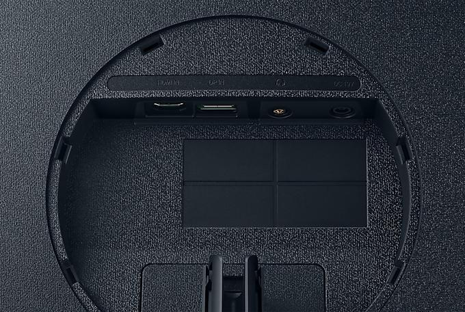 Actual product image Samsung UR59C (3840 x 2160 Pixels, 32")