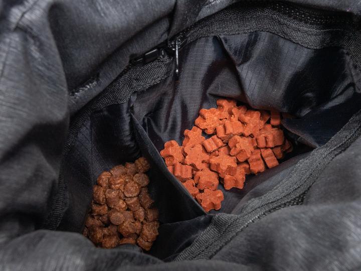 Actual product image Trend Pet Snack Bag TwinTreat, Gray
