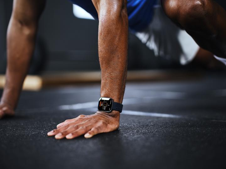 Produktbild Amazfit BIP 6, BLACK
