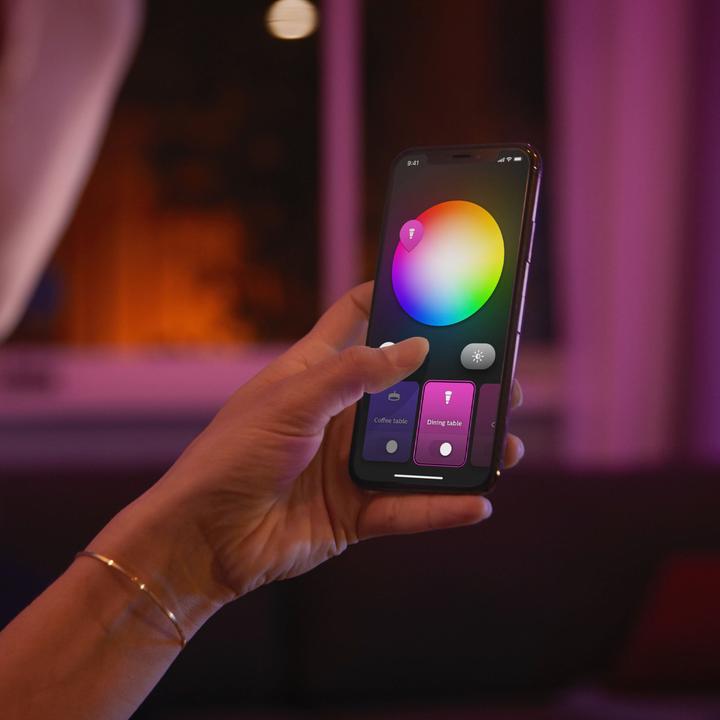 Actual product image Philips Hue Lightstrip Solo (Multicoloured, 500 cm, Indoor)