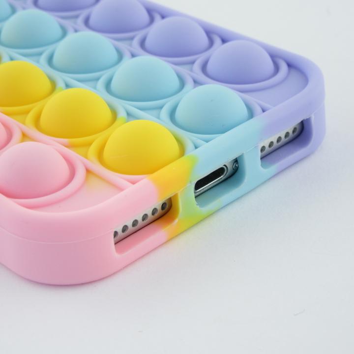 Actual product image PhoneLook Sleeve Silicone Bubbles Anti-Stress Rainbow (Apple iPhone 7)