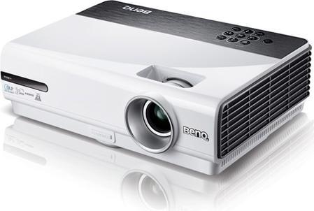 BenQ W600+