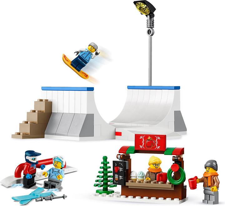 Actual product image LEGO ski resort (60203, LEGO City)