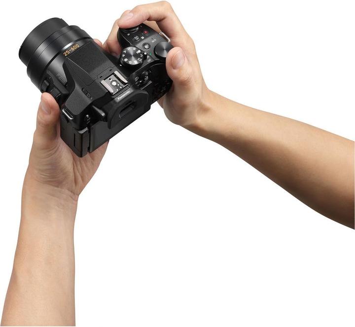 Image du produit Panasonic Lumix FZ300 (25 - 600 mm, 12.10 Mpx, 1/2,3'')