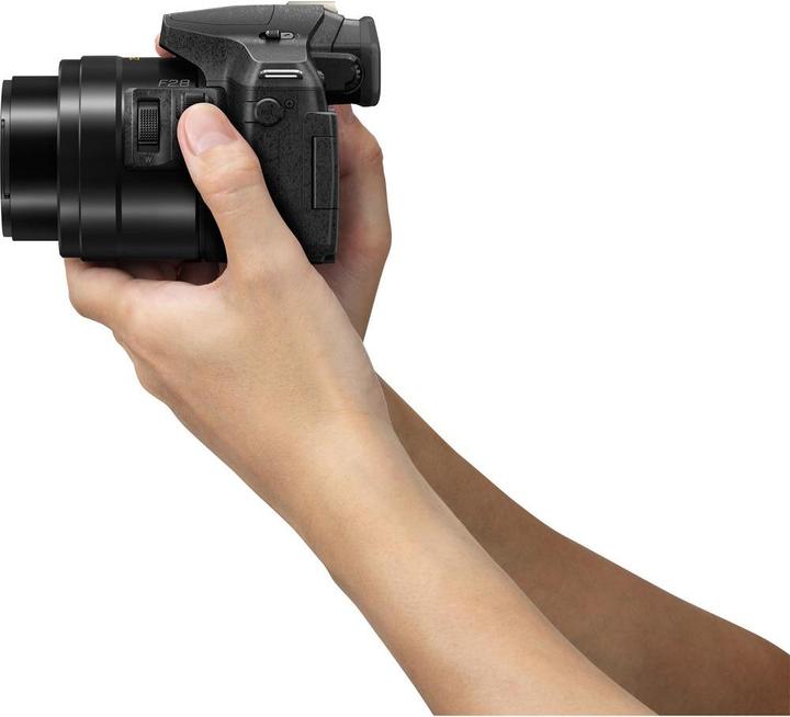 Image du produit Panasonic Lumix FZ300 (25 - 600 mm, 12.10 Mpx, 1/2,3'')
