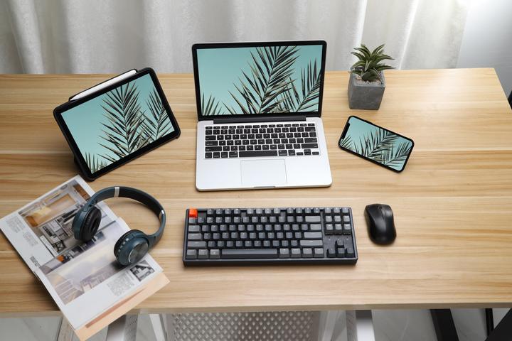 Immagine prodotto Keychron K8 Hot-Swap (CH, Cablato, Senza fili)