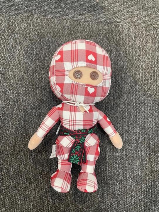 Image du produit Ternet Ninja Peluche Ninja à carreaux (20 cm)
