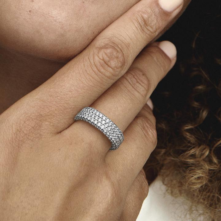 Produktbild Pandora Timeless Dreireihiger Pavé Ring (52, 925 Silber)