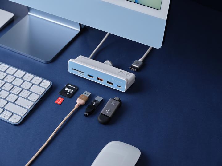 Produktbild Adam Elements Casa Hub i7 (USB-C, 7 Ports)