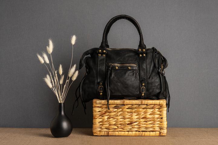 Actual product image Samantha Look Shopper