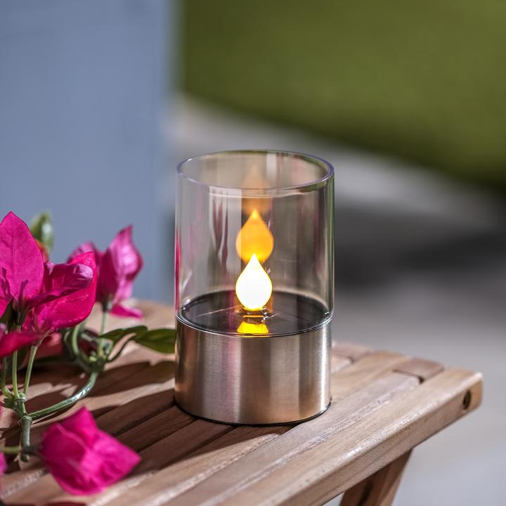 Actual product image GuGus LED solar light with candle flickering