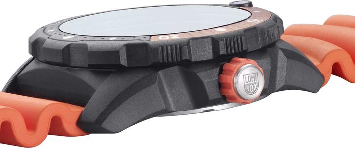 Actual product image Luminox Bear Grylls (Chronograph, 42 mm)