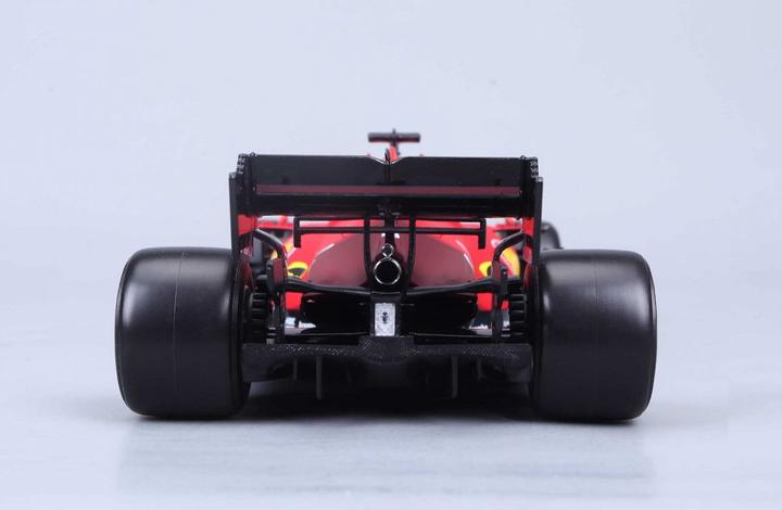 Actual product image Bburago Ferrari F1 2021 #55 Sainz 1/18
