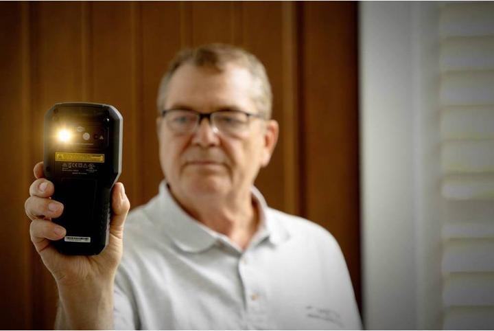 Produktbild Flir ialfeuchtemessgerät Feuchtemessgerät und Wärmebildkamera mit MSX®