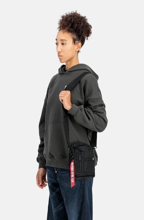 Produktbild Alpha Industries Crew Carry Umhängetasche