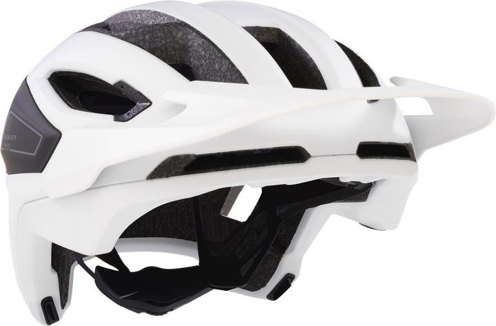 Actual product image Oakley DRT3 (58 - 62 cm)