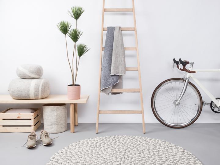 Actual product image Myfelt Flat Point XXXXS (Ø 50 cm)
