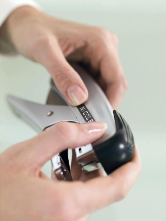 Actual product image Dymo Junior embossing and labelling machine for home use