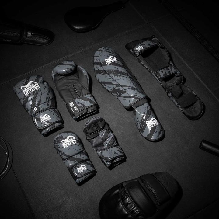Actual product image Phantom Athletics Boxing gloves Camo Tiger (10 OZ)