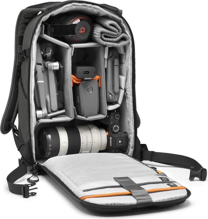 Actual product image Lowepro Flipside 300 AW III (Photo backpack, 17 l)