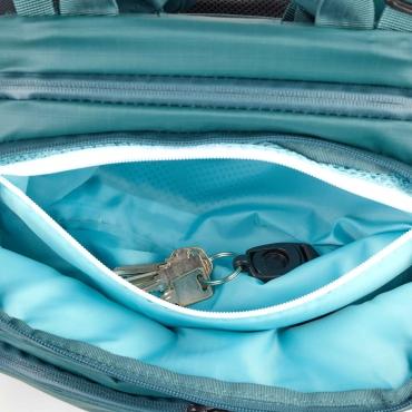 Actual product image Shimoda Backpack Explore v2 30L Starter Kit for women aqua green #520-147