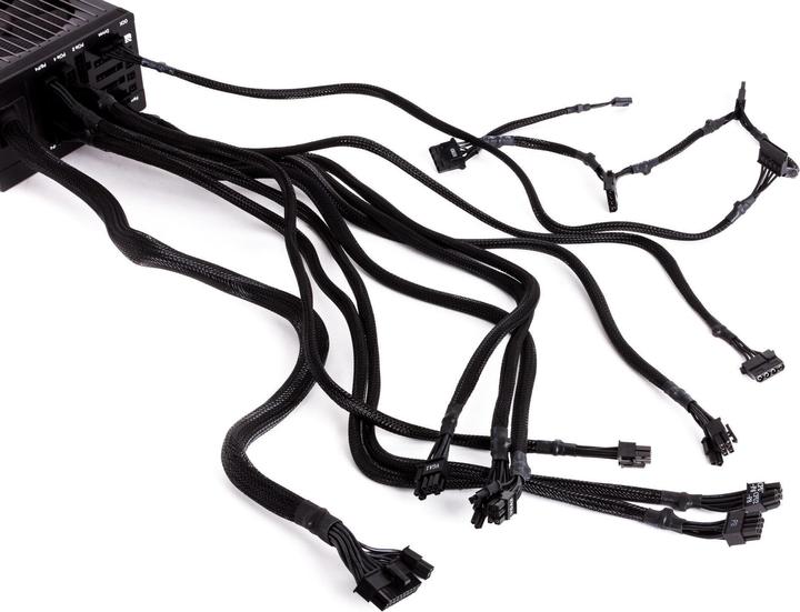 Actual product image be quiet! Dark Power Pro 11 (650 W)