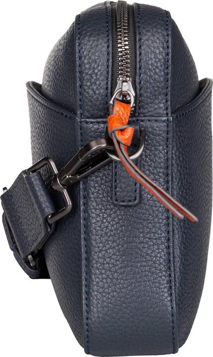 Actual product image Braun Büffel Novara shoulder bag leather 26.5 cm