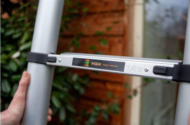Produktbild Batavia Professional Teleskopleiter 3.81m (Teleskopleiter, 381 cm)