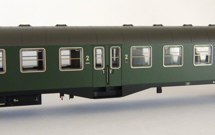 Actual product image Piko H0 59682 H0 center entry car (Track H0)