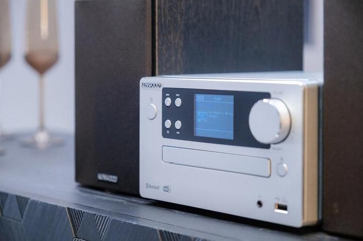 Produktbild Kenwood M-725 DAB (Bluetooth, CD Player, 1x 50 W)
