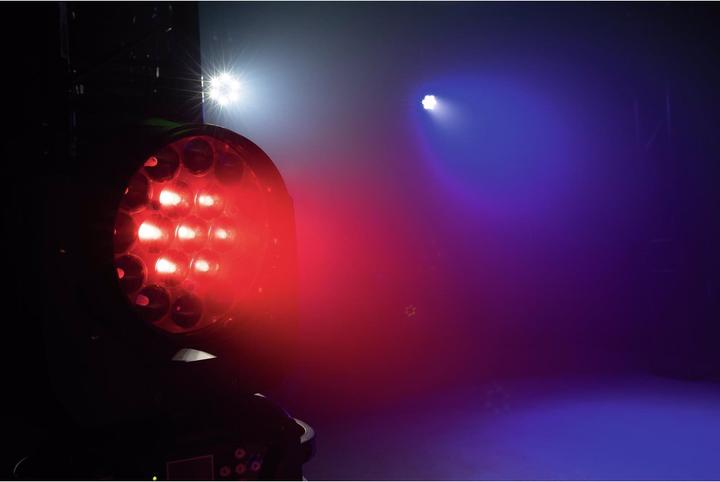 Productafbeelding Eurolite LED TMH-X4 Moving-Head Wash Zoom (Bewegende balk)