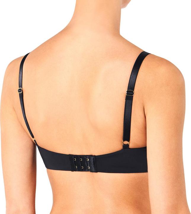 Image du produit Triumph Essentiels pour le maquillage du corps WP (70 B, Une unité par pack)