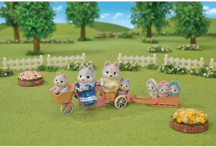 Actual product image Sylvanian Families sf family husky