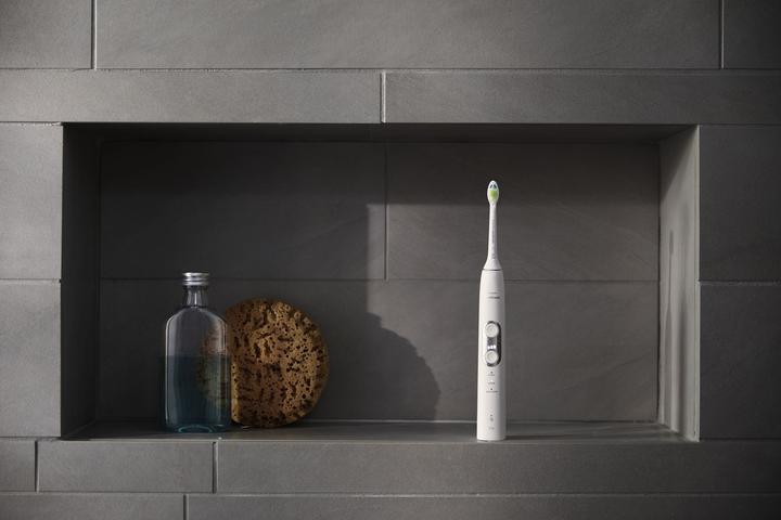 Immagine prodotto Philips Sonicare ProtectiveClean 6100 (Spazzolino sonico)