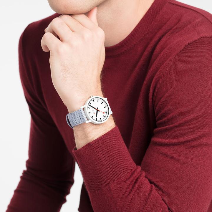 Produktbild Mondaine Essence (Analoguhr, Swiss Made, 41 mm)