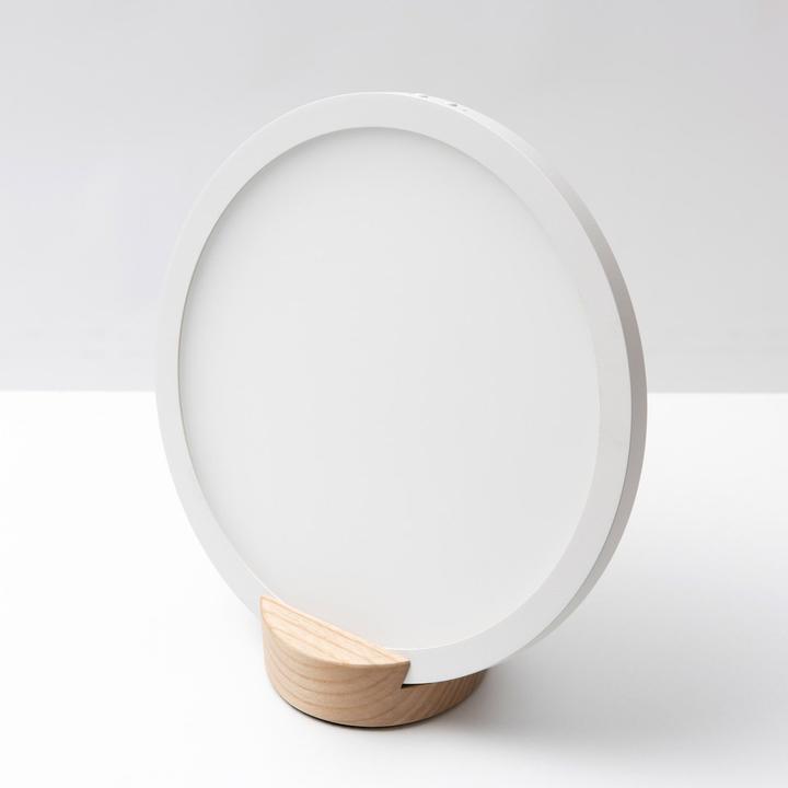 Actual product image Innolux Epic (2500 lx)