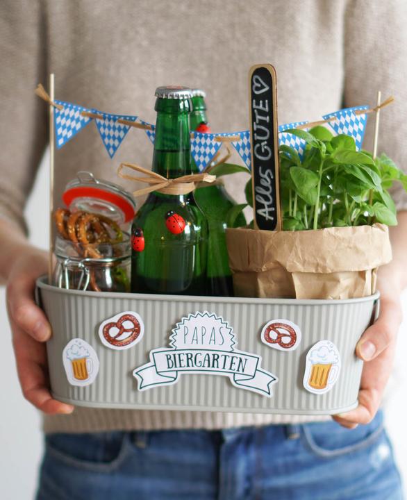 Produktbild I Am Creative Bastelset Mini Biergarten